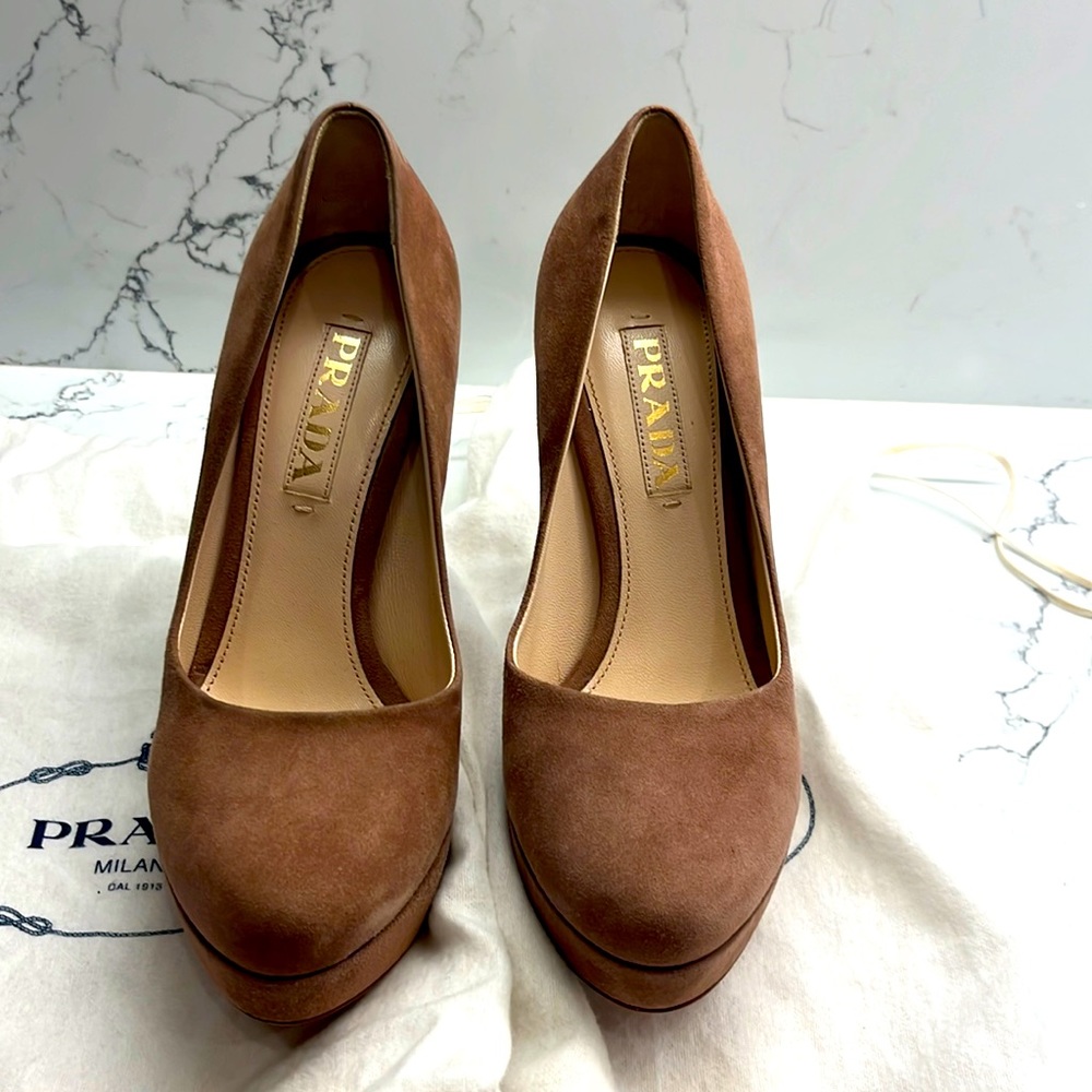 Prada Suede High Heels Platform Pumps in Beige | Size 6.5